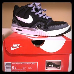 Nike Air Tech Challenge